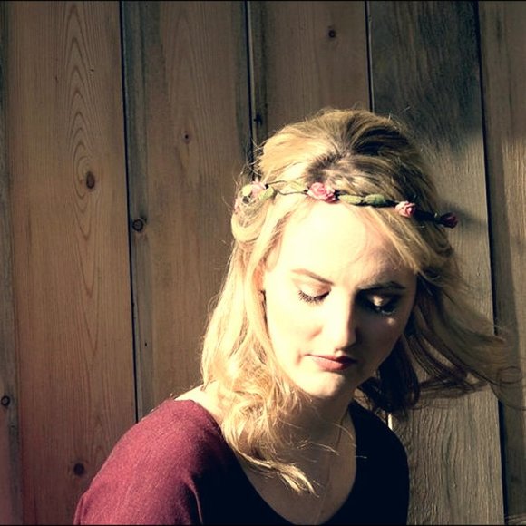 Meet your Posher, Alexis - Picture 1 of 1